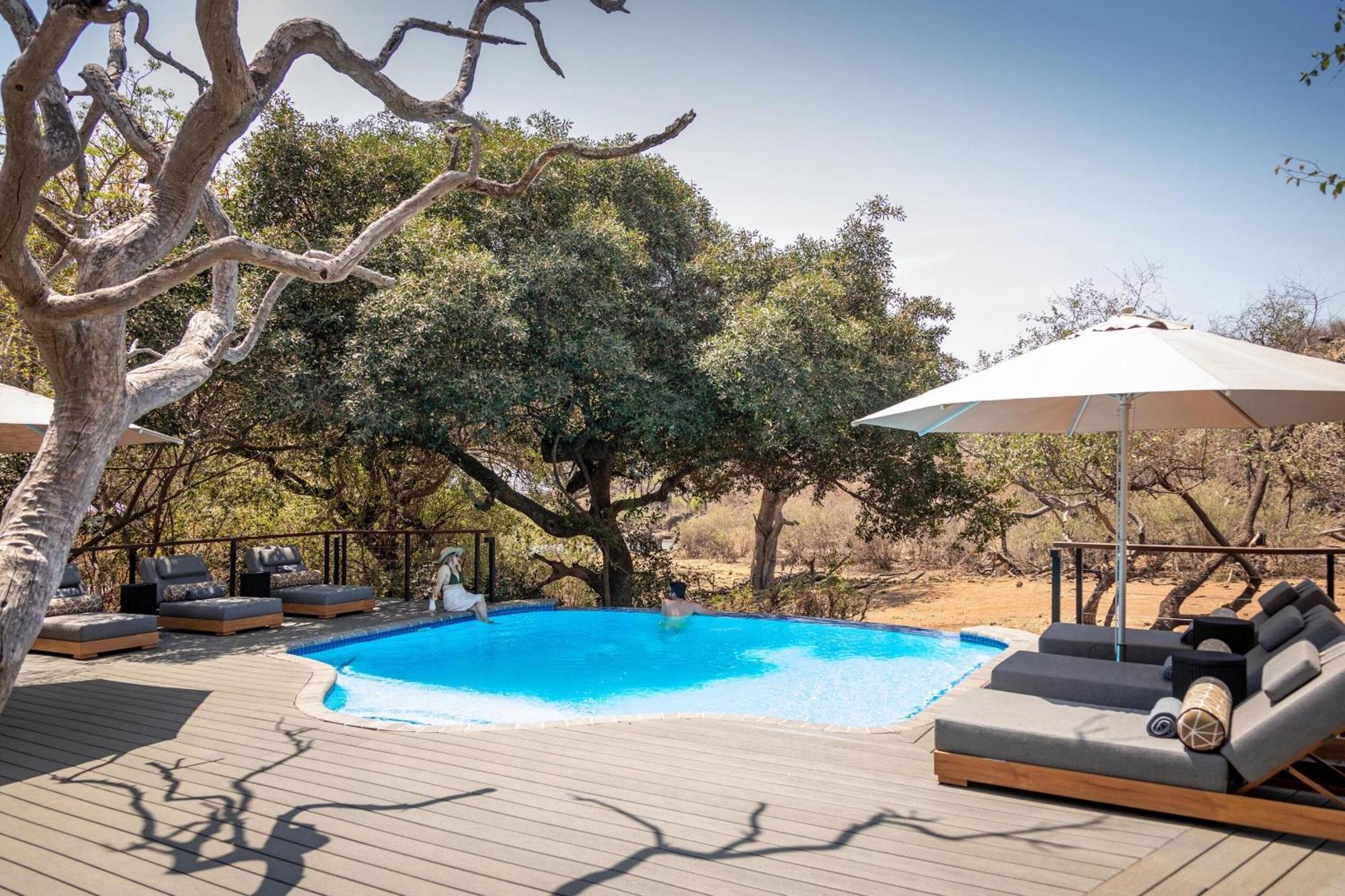 Tuningi Safari Lodge Madikwe Game Reserve Luaran gambar