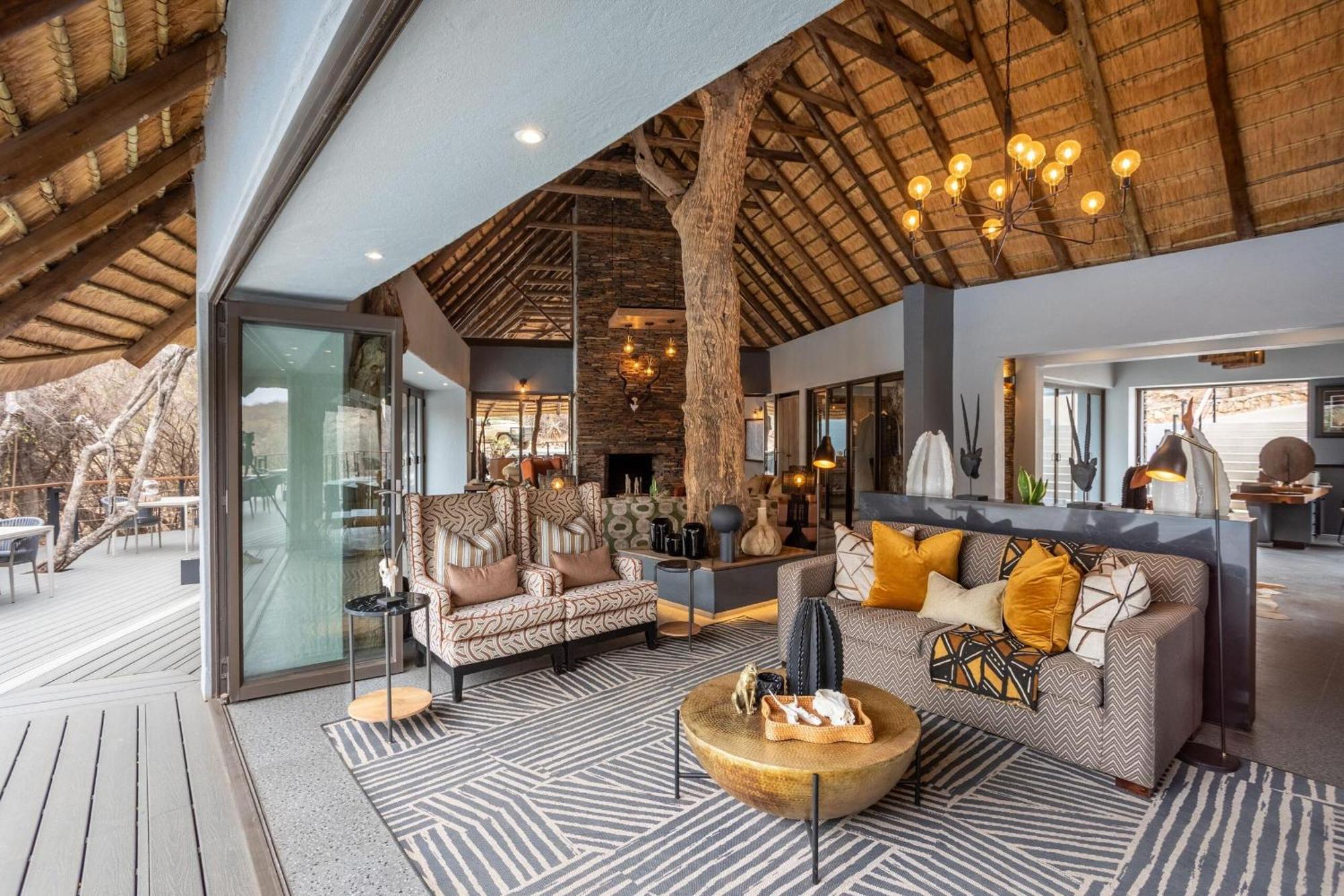 Tuningi Safari Lodge Madikwe Game Reserve Luaran gambar