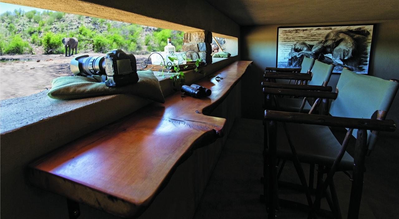 Tuningi Safari Lodge Madikwe Game Reserve Luaran gambar
