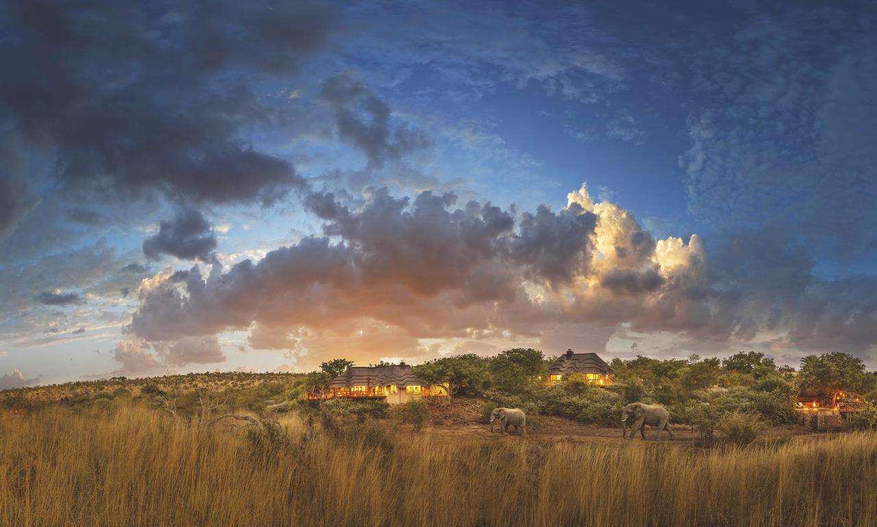 Tuningi Safari Lodge Madikwe Game Reserve Luaran gambar